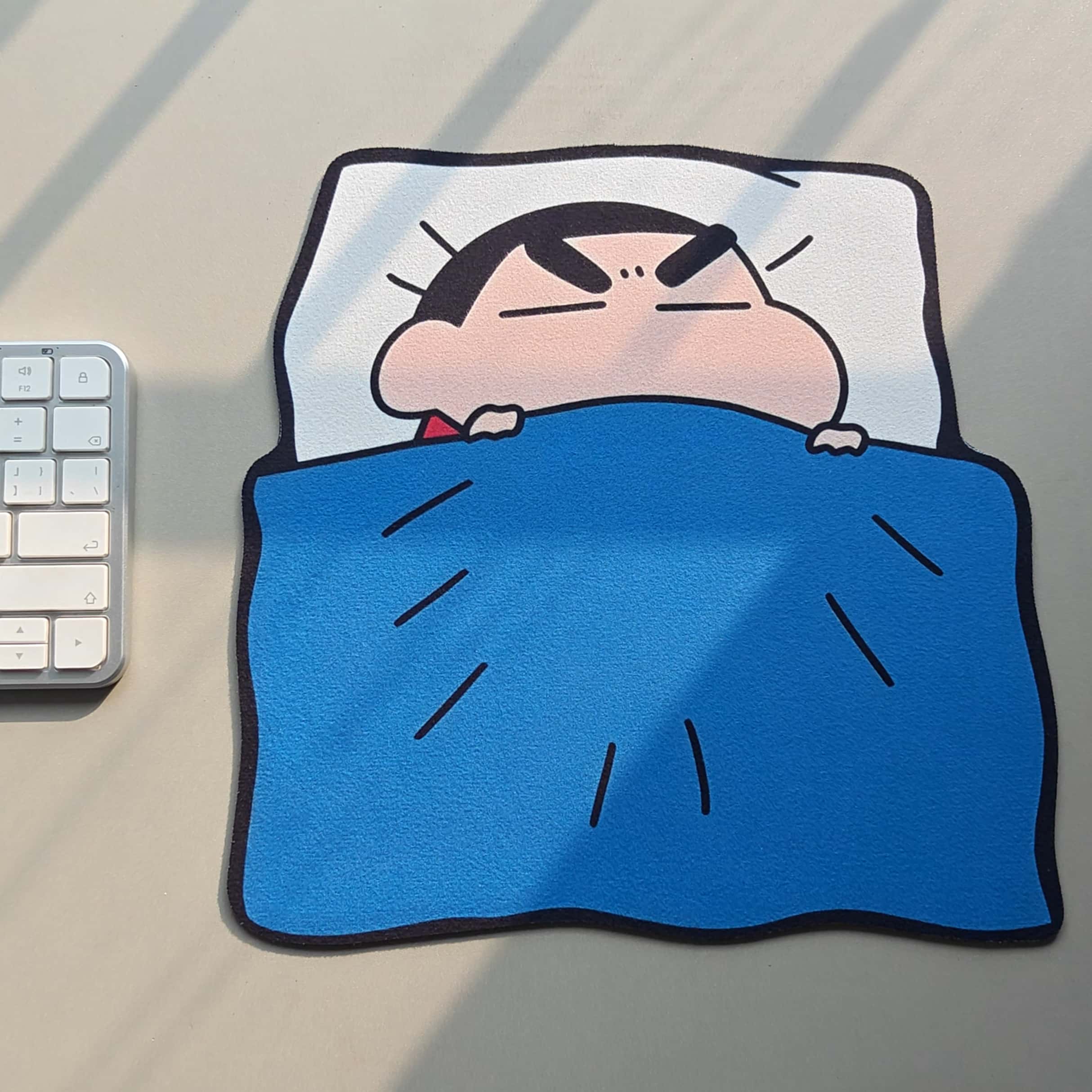 Cute Crayon Shinchan Mouse Pad - Desk Setup Ergonomic recension och pris