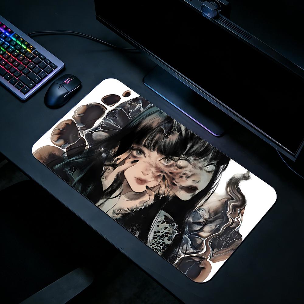 Gaming Mouse Pad JJunji Ito Co - Desk Setup Laptop And Pc recension och pris