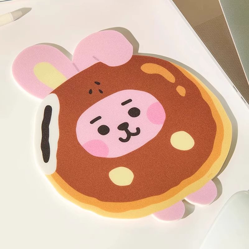 BT21 Cartoon Baking Bakery Ser - Desk Setup Ergonomic recension och pris