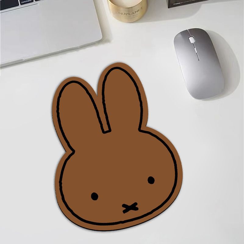 Cute Desk Mat Miffy Rabbit Car - Desk Setup Ergonomic recension och pris