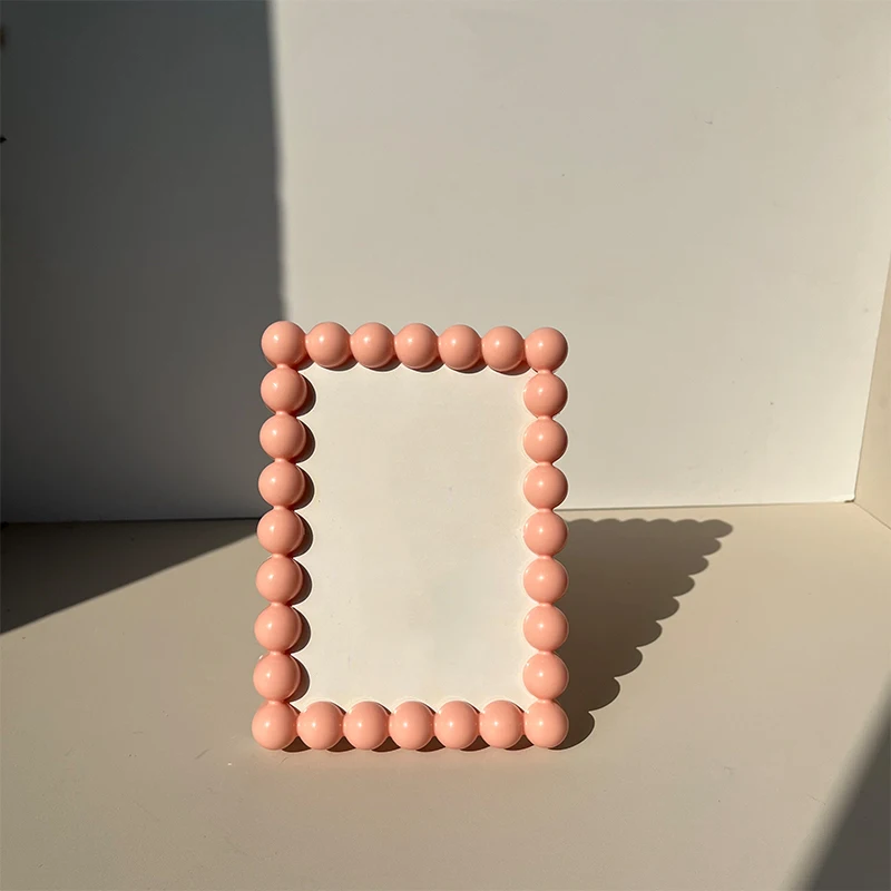 Cute Plastic Beaded Edge Photo - Desk Setup Photo recension och pris